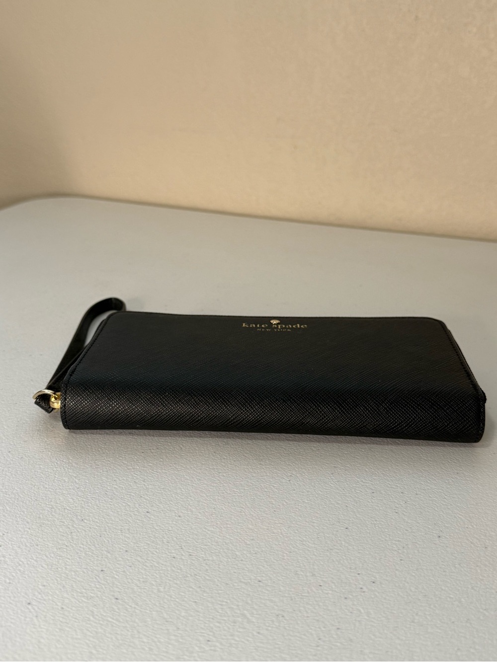Kate Spade Black Long Wallet with Wristlet Strap - Picture 4 of 10